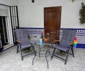 Casa Valientes A - Free private parking, WiFi & AC