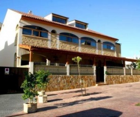 Apartamentos María Del Carmen