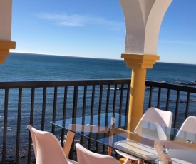 BALCON DEL MAR 2-3 A, APARTAMENT ON THE BEACH FRONT