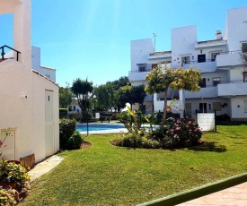 Los Geranios - Beach Apartment