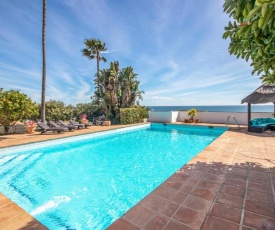 Nice home in Mijas Costa with 4 Bedrooms, Outdoor swimming pool and Swimming pool