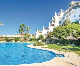 Stunning apartment in Mijas Costa with WiFi, Outdoor swimming pool and Swimming pool