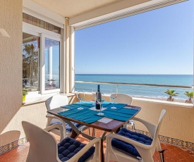 Fantastic Views , on the beach Best Location in Torremolinos