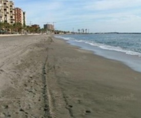 Piso en playa del zapillo Almeria