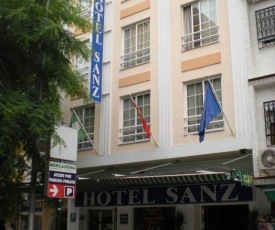 Hotel Sanz