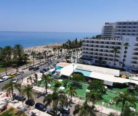 IMPRESIONANTE PRIMERA LÍNEA DE PLAYA, BAJONDILLO BEACH