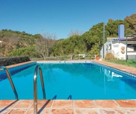 Nice home in Constantina with 6 Bedrooms, Internet and Outdoor swimming pool