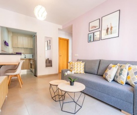 Bright apartment near the historic center