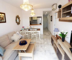 Bonito Apartamento con parking privado y piscina en casares