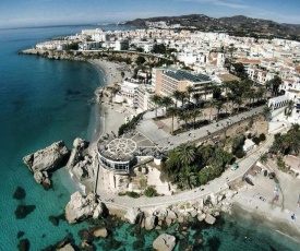 Nerja Burriana Playa