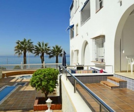 Nice apartment in Fuentes de Nerja