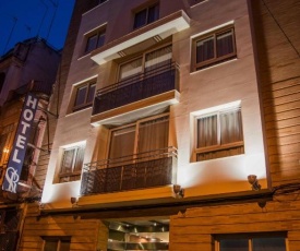 Hotel Serrano