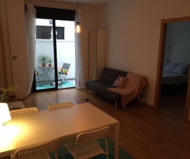 Cosy Apartment , city Centre , parking .