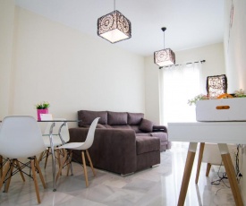 Holidays2Malaga Marques de Villafiel Cozy downtown apartment