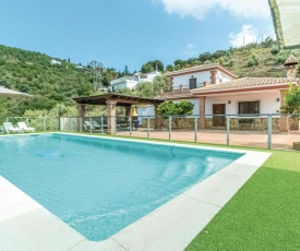 Nice home in Cmpeta with 5 Bedrooms, WiFi and Swimming pool