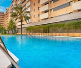 FAMILY Luxury apartment in City center y Station central and near the beach Free Parking