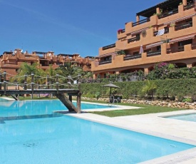 Nice apartment in Estepona with 2 Bedrooms, Sauna and WiFi