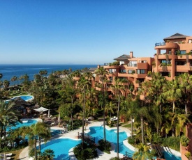 Bahía Beach Apartments Estepona