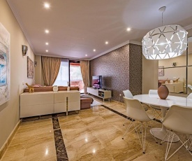 Marina Luxury Apartment