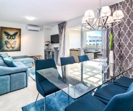 PDM- Lovely apartment with stunning views Estepona