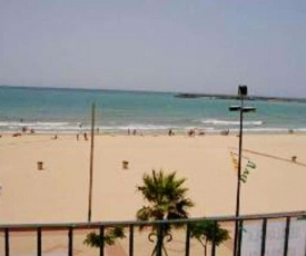 3 bedrooms appartement at Barbate 100 m away from the beach with sea view and furnished terrace