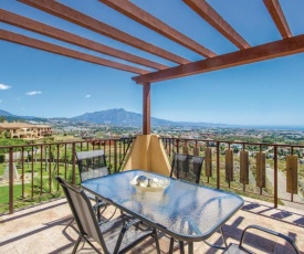 Awesome apartment in Benahavis with 2 Bedrooms, Outdoor swimming pool and Swimming pool