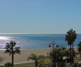 Ole Playa 6A, Beach Front - A pie de Playa, Sea Views - Vistas al Mar, Parking, Puerto Marina