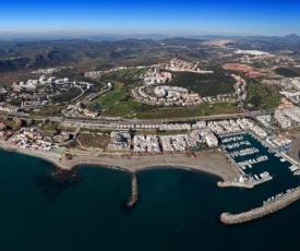 Beach Apartment Marina Duquesa