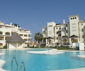 2108-Nice apt with pool close from beach and bars