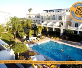 ''ALOHA'' PUERTO BANUS - Casa en Complejo de Lujo (3 Piscinas y Parking)