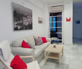 Céntrico Apartamento con Patio Privado