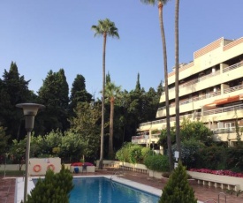 1 Bedroom Apartment Second Line Beach- Parque Marbella Building