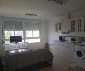 Apartamento de 1 dormitorio en calle Vela