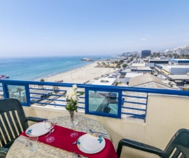 Apartamento con vistas a pie de playa