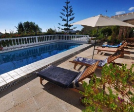 Fuengirola Villa Sleeps 10 Pool Air Con WiFi