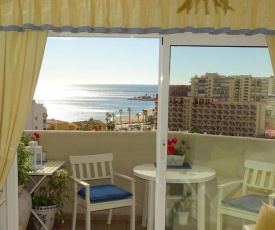 Beautiful apartment with sea views, Benal Beach