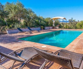 Nice home in El Gastor with 3 Bedrooms, Outdoor swimming pool and Swimming pool