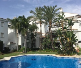 Beautiful 2 Bedroom Apartment @ Puerto Banus!