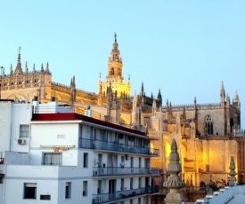 Vistas Catedral Tomas de Ibarra Parking Opc