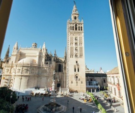 Lujoso apartamento a los pies de la Giralda