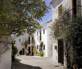 EN- Cozy Andalusian style townhouse in Marbella