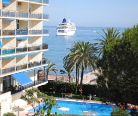 Skol 242 Excellent One Bedroom Apartment with Sea Views