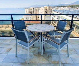 Skol 708 Fantastic 2 Bedroom Apartment For Holiday Rentals