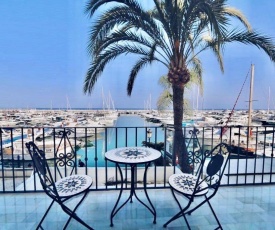 First Line Puerto Banus Harbour, 3 bedroom Luxury Apartment, Marbella