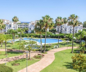 Great 2 Bedroom Apartment Near Puerto Banus