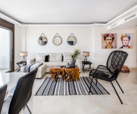 Luxurious 2 Bed Puerto Banús Apt - RDR193