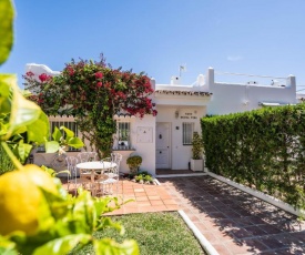 Luxury Two Bedroom Townhouse with views of Aloha Golf Course