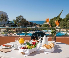 Marbella Beach Resort at Club Playa Real