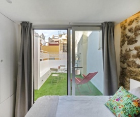 Casa La Muralla MEDIEVAL by Cadiz4Rentals