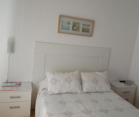 Apartamento compatido con la Anfitriona